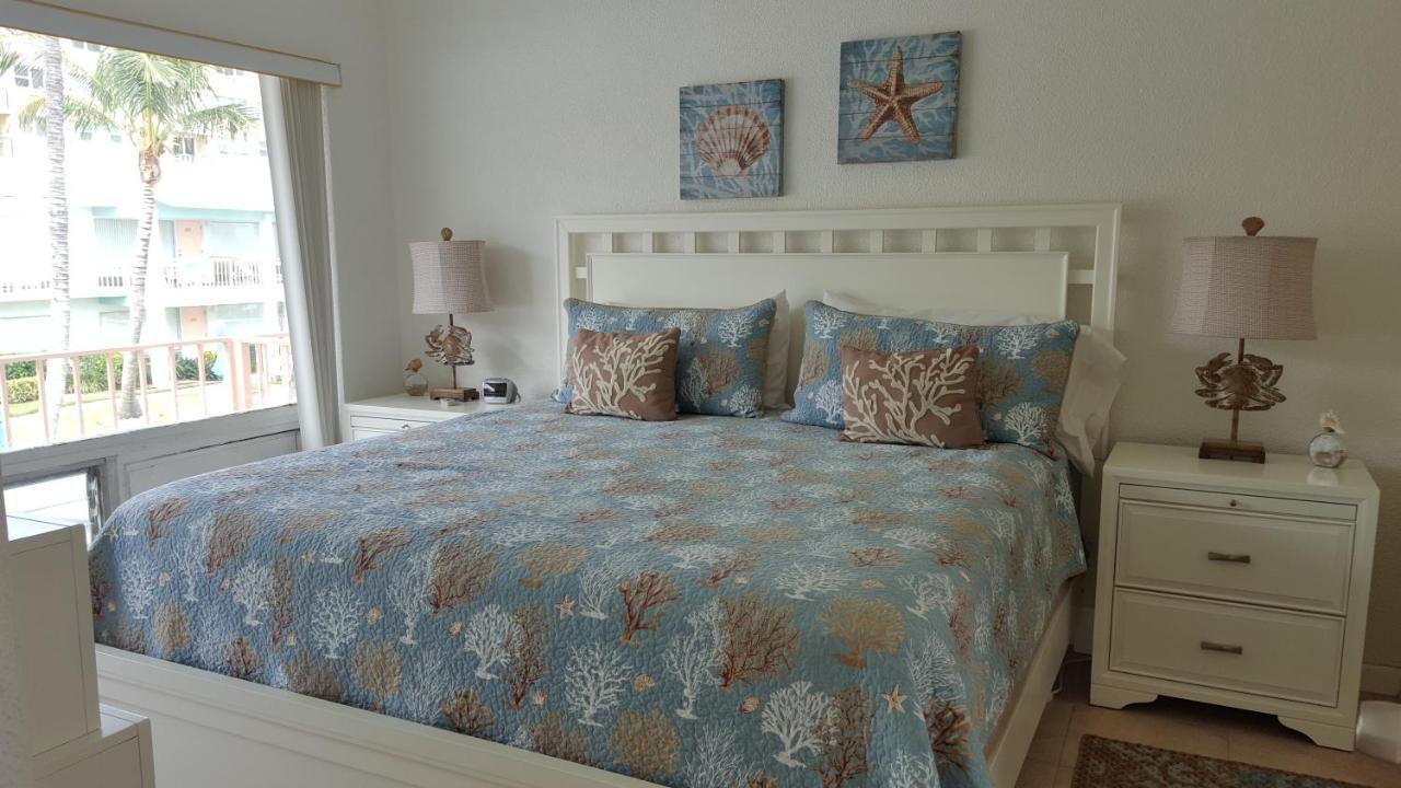 Sunrise Ocean Suites Хиллсборо-Бич Экстерьер фото