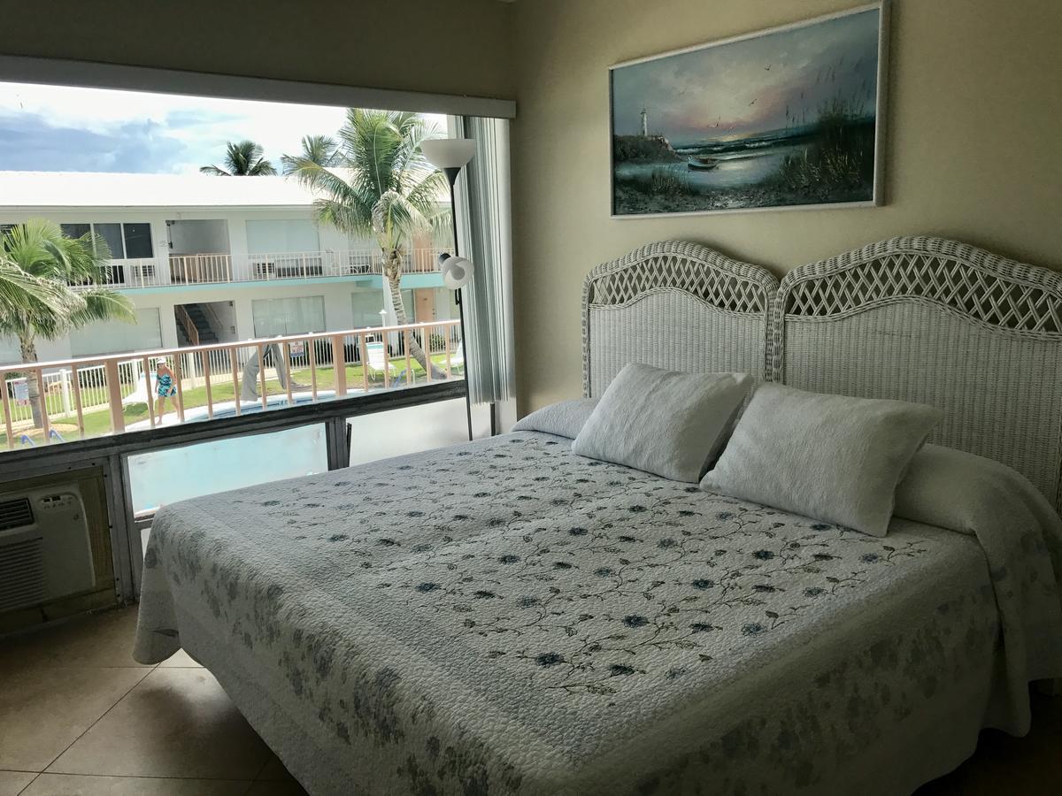 Sunrise Ocean Suites Хиллсборо-Бич Экстерьер фото